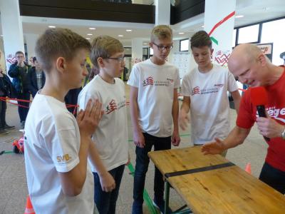 2. Das Halbfinale - Münzen schieben